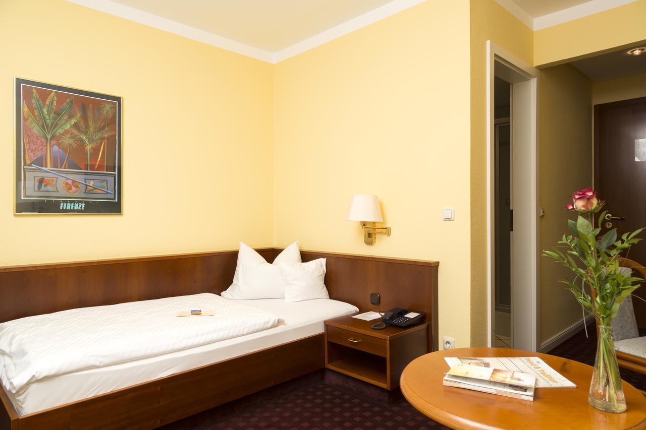 Ringhotel Residenz Wittmund Dış mekan fotoğraf