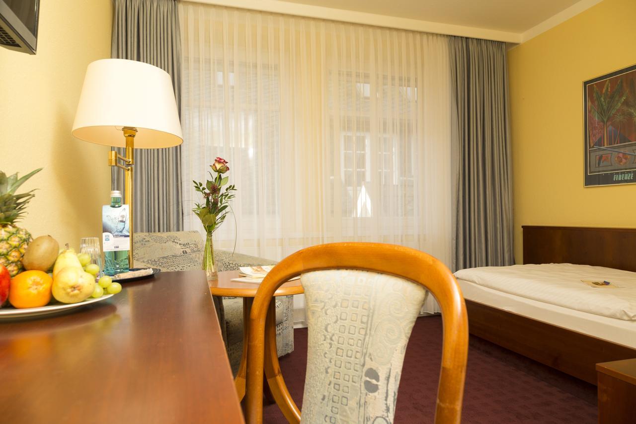 Ringhotel Residenz Wittmund Dış mekan fotoğraf